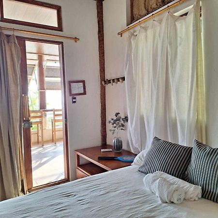 Sirena Surf Lodge Miramar Nicaragua Bagian luar foto