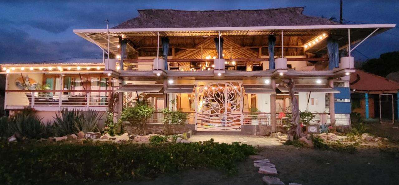 Sirena Surf Lodge Miramar Nicaragua Bagian luar foto