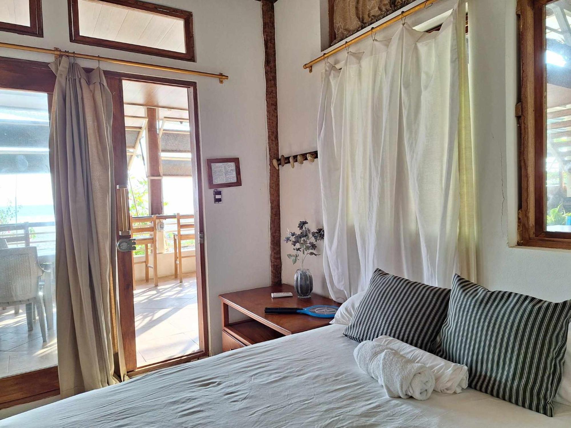 Sirena Surf Lodge Miramar Nicaragua Bagian luar foto