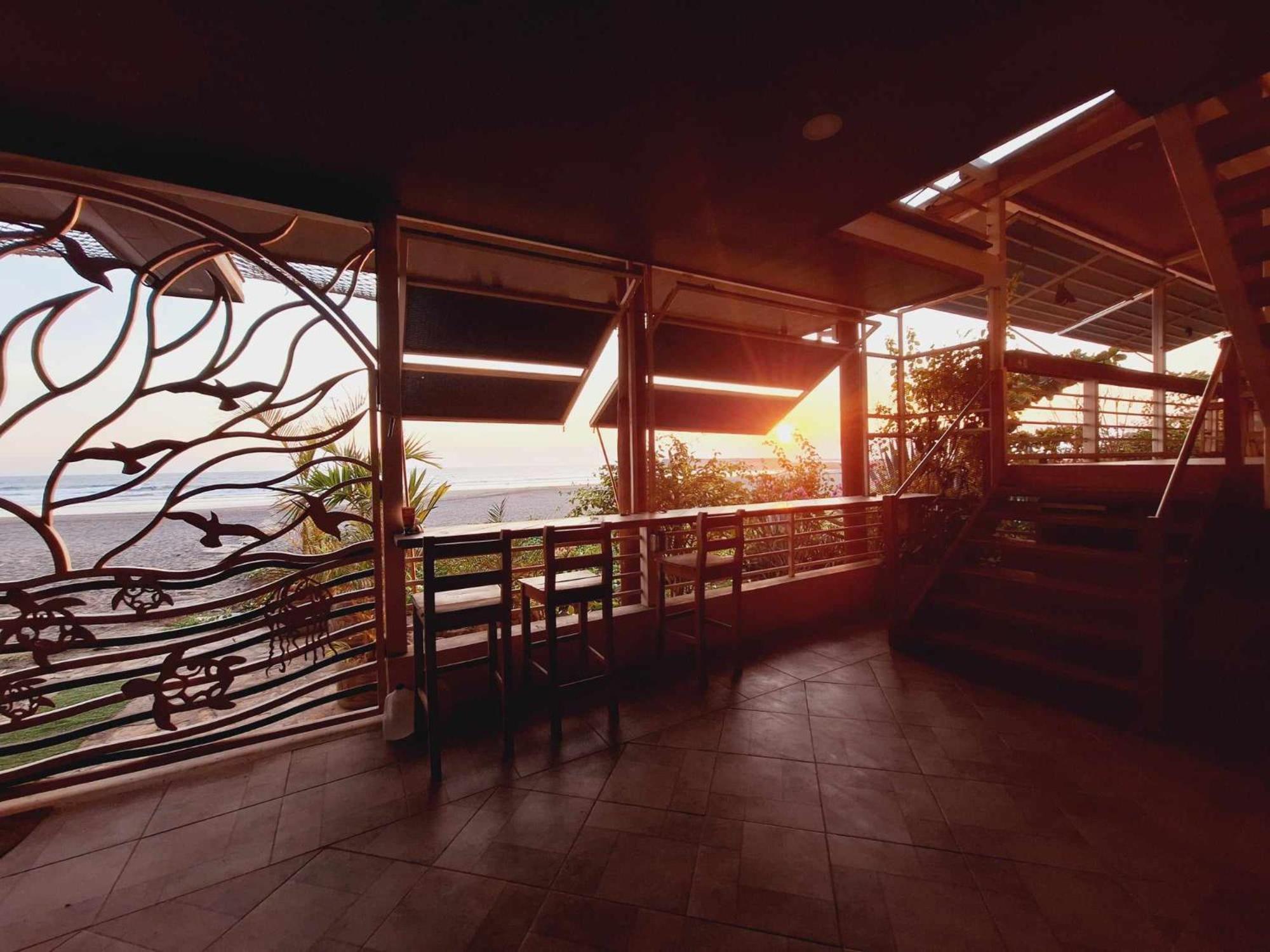 Sirena Surf Lodge Miramar Nicaragua Bagian luar foto
