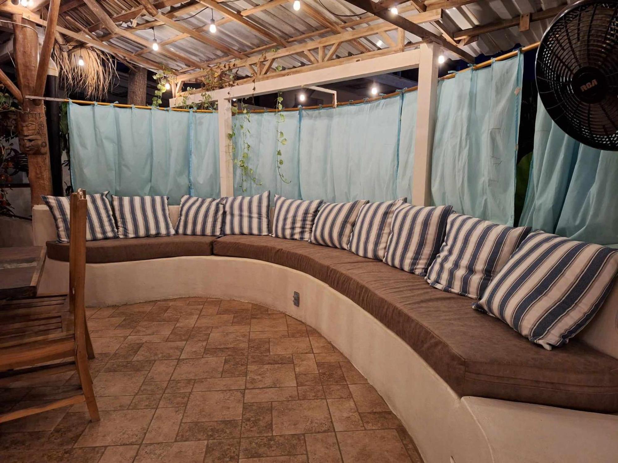 Sirena Surf Lodge Miramar Nicaragua Bagian luar foto