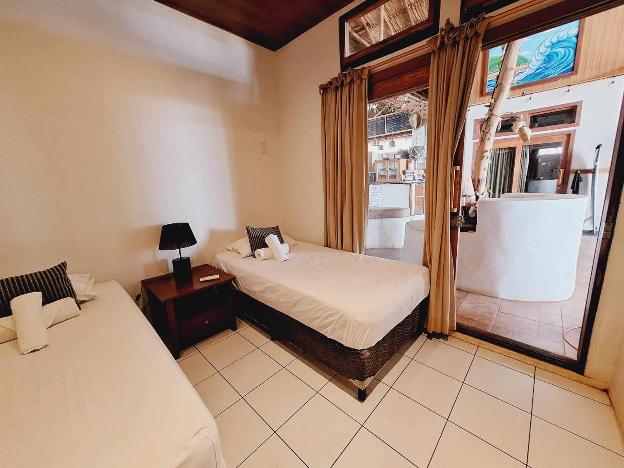 Sirena Surf Lodge Miramar Nicaragua Bagian luar foto